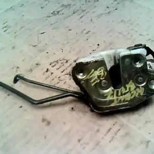 Rendeld meg most HYUNDAI ACCENT 94-97 Bal első ajtó zárszerkezet mechanikus 4 ajtós, sedan bontott alkatrész