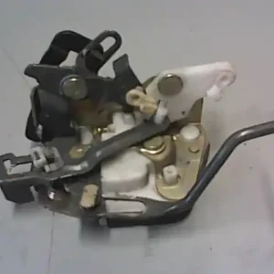 HYUNDAI ACCENT 94-97 Bal hátsó ajtó zárszerkezet mechanikus bontott alkatrész Népszerű