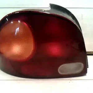 HYUNDAI ACCENT 94-97 Bal hátsó lámpa bontott alkatrész Biztonságos vásárlás