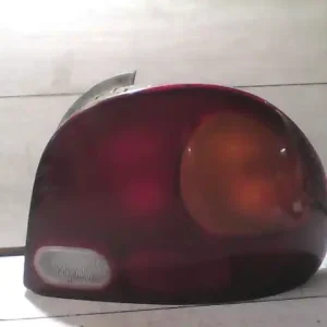 HYUNDAI ACCENT 94-97 Jobb hátsó lámpa 4 ajtós bontott alkatrész Ingyenes szállítás