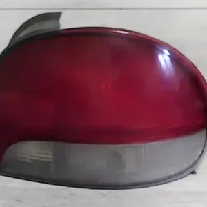 HYUNDAI ACCENT 97-00 Jobb hátsó lámpa 4 ajtós bontott alkatrész Kihagyhatatlan ajánlat