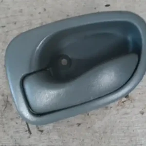 Ajánlat HYUNDAI ATOS Bal hátsó belső kilincs bontott alkatrész