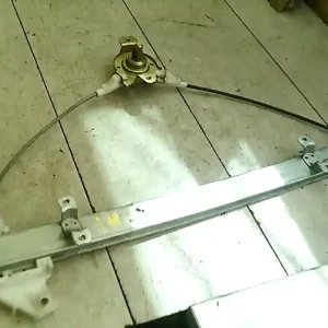 HYUNDAI ATOS Jobb első ablakemelő szerkezet mechanikus bontott alkatrész Olcsóbb