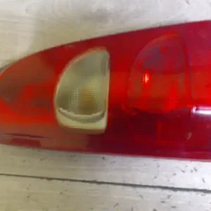 SUZUKI WagonR+ Bal hátsó lámpa 5 ajtós bontott alkatrész Gyors kiszállítás