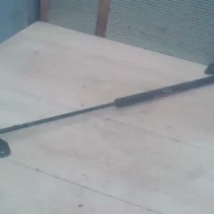 SUZUKI WagonR+ Csomagtérajtó kitámasztó teleszkóp jobb bontott alkatrész Ingyenes szállítás