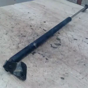 SUZUKI WagonR+ Csomagtérajtó kitámasztó teleszkóp jobb 5 ajtós bontott alkatrész Árcsökkenés