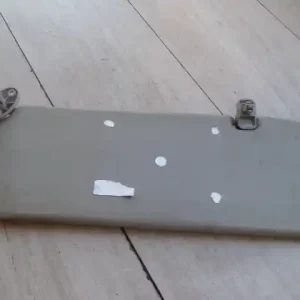 Csak ma SUZUKI WagonR+ Bal napellenző bontott alkatrész