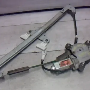 Bestseller SUZUKI WagonR+ Jobb első ablakemelő szerkezet elektromos bontott alkatrész