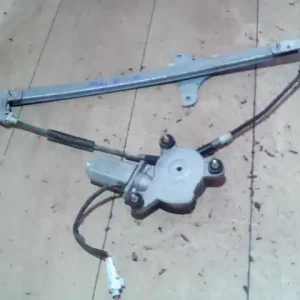 SUZUKI WagonR+ Jobb első ablakemelő szerkezet elektromos bontott alkatrész Csak ma