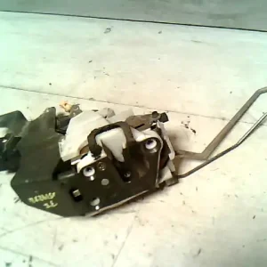 SUZUKI WagonR+ Jobb első ajtó zárszerkezet központizáras bontott alkatrész Végkiárusítás