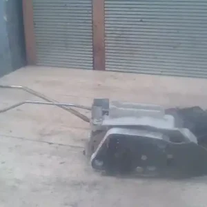 SUZUKI WagonR+ Jobb első ajtó zárszerkezet központizáras bontott alkatrész Azonnali szállítás