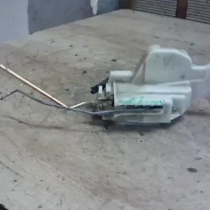 SUZUKI WagonR+ Jobb első ajtó zárszerkezet mechanikus bontott alkatrész Azonnal elérhető