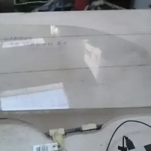 SUZUKI WagonR+ Jobb első ajtóüveg bontott alkatrész Vásárlói kedvenc