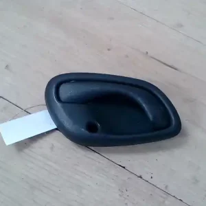 SUZUKI WagonR+ Jobb első belső kilincs 5 ajtós bontott alkatrész Ajánlat