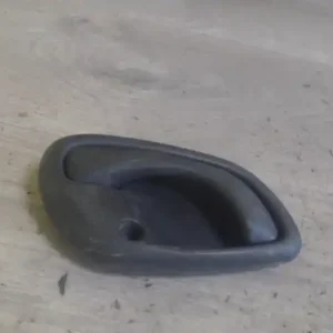 Azonnali szállítás SUZUKI WagonR+ Jobb első belső kilincs bontott alkatrész