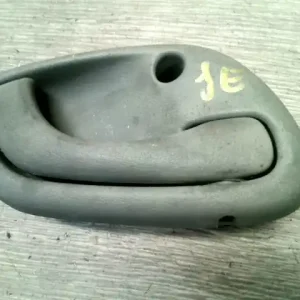 SUZUKI WagonR+ Jobb első belső kilincs bontott alkatrész Gyors szállítás