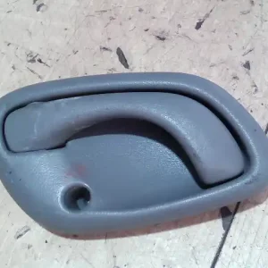 SUZUKI WagonR+ Jobb első belső kilincs bontott alkatrész Különleges ajánlat