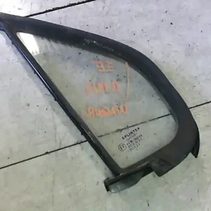 Kiárusítás SUZUKI WagonR+ Jobb első fixüveg ajtóban bontott alkatrész