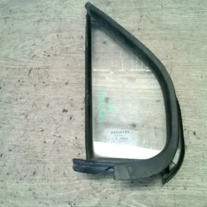 SUZUKI WagonR+ Jobb első fixüveg ajtóban 5 ajtós, ferdehátú bontott alkatrész Utolsó esély