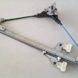 SUZUKI WagonR+ Jobb hátsó ablakemelő szerkezet mechanikus bontott alkatrész Biztonságos fizetés