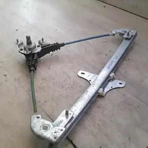 SUZUKI WagonR+ Jobb hátsó ablakemelő szerkezet mechanikus bontott alkatrész Ingyenes szállítás