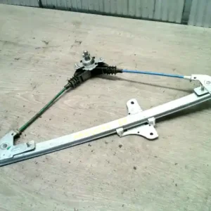 SUZUKI WagonR+ Jobb hátsó ablakemelő szerkezet mechanikus bontott alkatrész Végkiárusítás