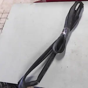 Korlátozott ajánlat SUZUKI WagonR+ Jobb hátsó ablakvezető gumi bontott alkatrész