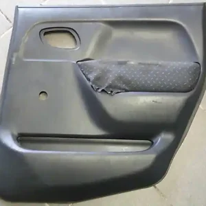 Vásárlói kedvenc SUZUKI WagonR+ Jobb hátsó ajtó kárpit bontott alkatrész