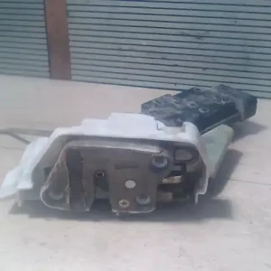 SUZUKI WagonR+ Jobb hátsó ajtó zárszerkezet központi záras bontott alkatrész Expressz kézbesítés