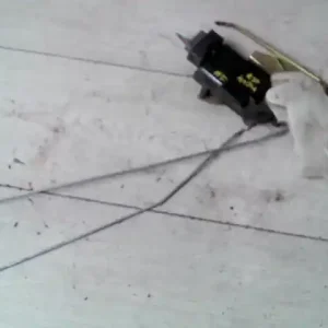 Biztonságos vásárlás SUZUKI WagonR+ Jobb hátsó ajtó zárszerkezet központi záras bontott alkatrész