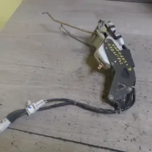 SUZUKI WagonR+ Jobb hátsó ajtó zárszerkezet központi záras bontott alkatrész Azonnali szállítás