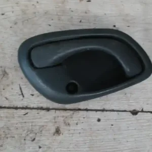 SUZUKI WagonR+ Jobb hátsó belső kilincs bontott alkatrész Különleges ajánlat