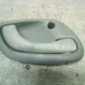 SUZUKI WagonR+ Jobb hátsó belső kilincs 5 ajtós bontott alkatrész Kedvezmény