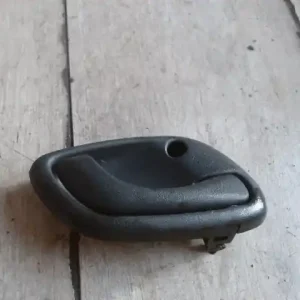 SUZUKI WagonR+ Jobb hátsó belső kilincs bontott alkatrész Bestseller