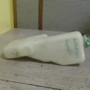 Árengedmény SUZUKI WagonR+ Kiegyenlítő tartály 1.3 i bontott alkatrész