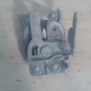 SUZUKI WagonR+ Motorháztető zár bontott alkatrész Gyors szállítás