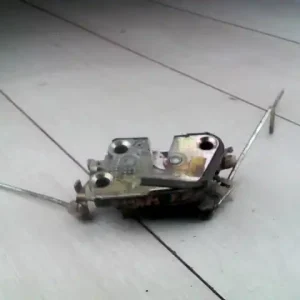 Exkluzív ajánlat TATA INDICA Jobb első ajtó zárszerkezet mechanikus bontott alkatrész