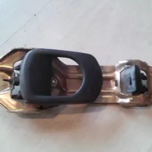 TATA INDICA Jobb hátsó belső kilincs bontott alkatrész Népszerű