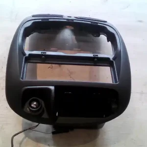 TATA INDICA Középkonzol keret bontott alkatrész Rendeld meg most