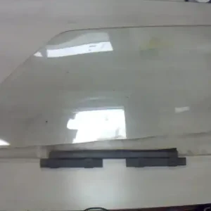 TAVRIA 1102 Bal első ajtóüveg bontott alkatrész Expressz kézbesítés