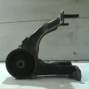 Kiárusítás TOYOTA AVENSIS 01-03 Motortartó bakhátsó bontott alkatrész