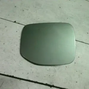 Vedd meg online TOYOTA AVENSIS 01-03 Tankajtó 4 ajtós bontott alkatrész