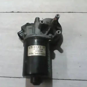 Végkiárusítás TOYOTA AVENSIS 97-00 Ablaktörlő motor első bontott alkatrész