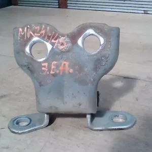 Bestseller TOYOTA Avensis Verso 2001.08.01-2009.03.31 Jobb első alsó ajtózsanér egyterű bontott alkatrész