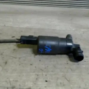 Ingyenes szállítás TOYOTA Aygo 2005.07.01-2008.12.31 Ablakmosó motor első bontott alkatrész