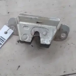 Expressz szállítás TOYOTA Aygo 2005.07.01-2008.12.31 Csomagtér ajtó zárszerkezet bontott alkatrész