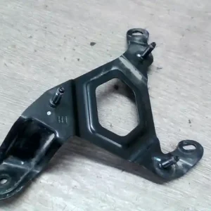 Expressz kézbesítés TOYOTA C-HR 16.09.01-19.09.30 Tartóbak bal hátsó külső lámpáé bontott alkatrész