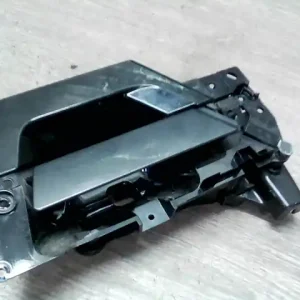 Korlátozott ajánlat TOYOTA C-HR 16.09.01-19.09.30 Jobb hátsó külső kilincs bontott alkatrész