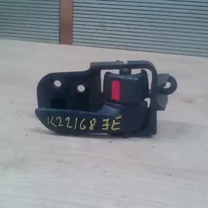 TOYOTA CARINA E 92.04-97.07 Jobb első belső kilincs bontott alkatrész Olcsóbb