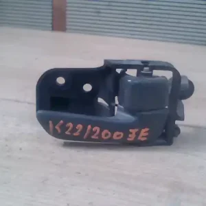 TOYOTA CARINA E 92.04-97.07 Jobb első belső kilincs 4 ajtós bontott alkatrész Expressz szállítás